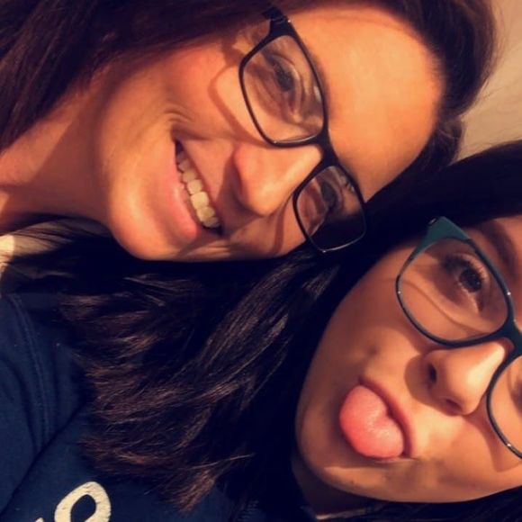 Meet your Posher, Angela - Picture 1 of 1